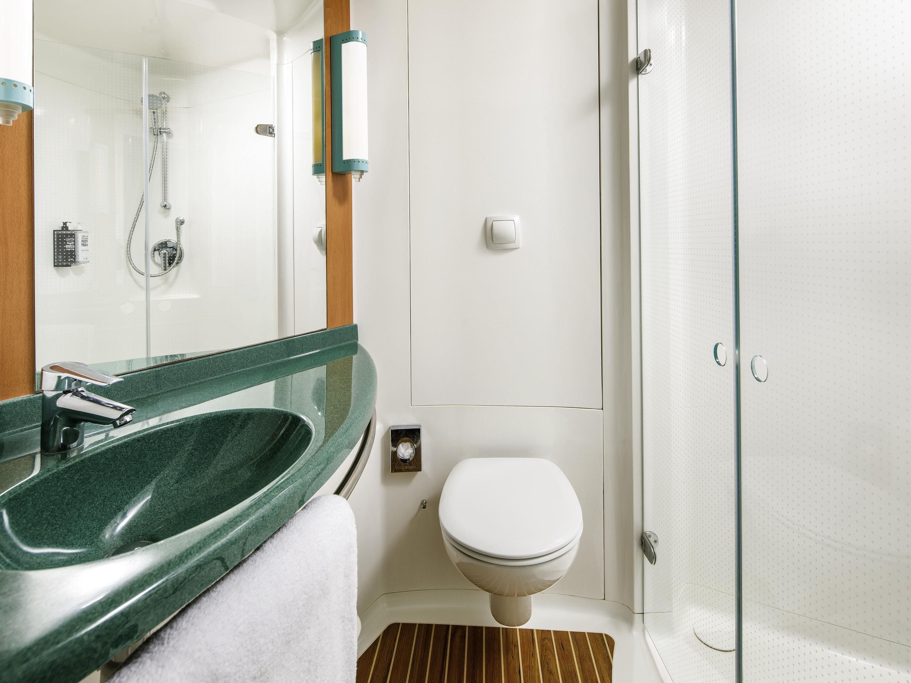 in-room safe, desk, iron/ironing board, free wifi