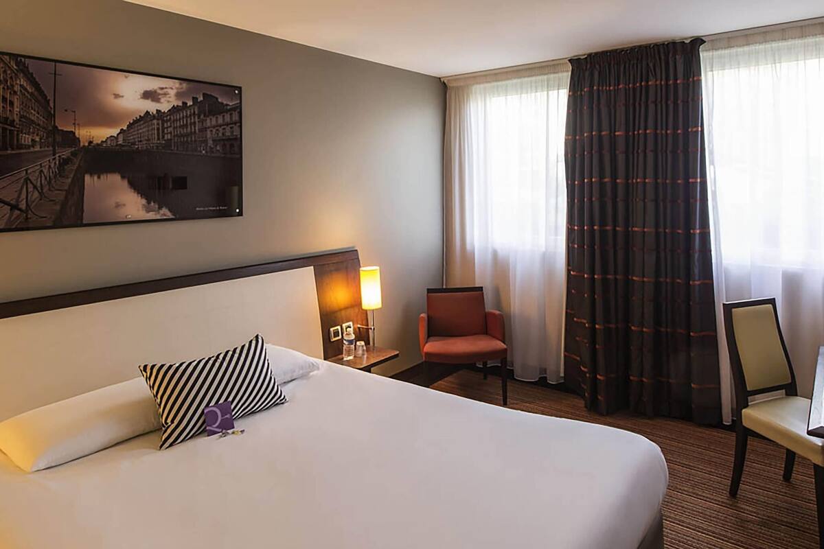 經典客房, 1 張標準雙人床 | 房內夾萬、獨特設計、書桌、遮光窗簾/窗簾