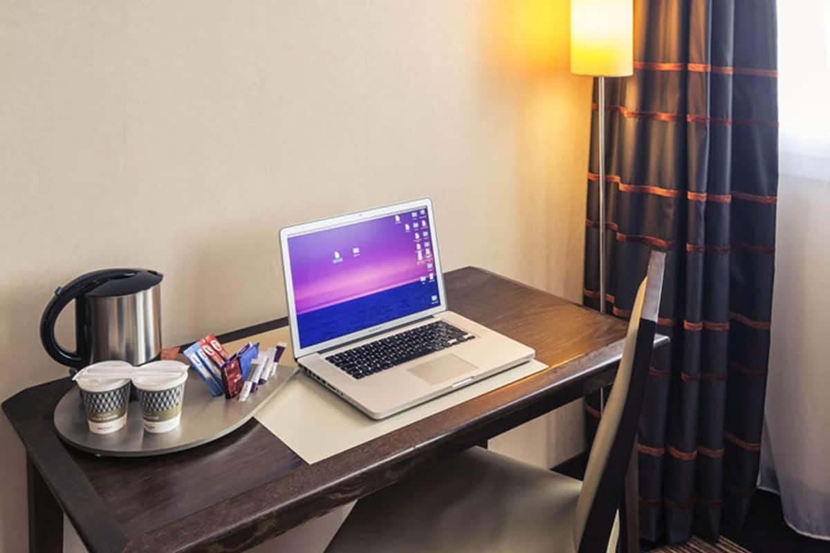 Classic Room, 1 Double Bed | In-room safe, individually decorated, desk, blackout drapes