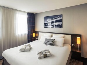 Privilege, Room, 1 Double Bed | In-room safe, individually decorated, desk, blackout curtains - Mercure Rennes Cesson (Cesson-Sevigne)