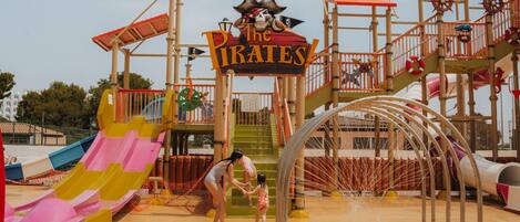 Surfing/bodyboarding