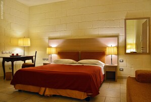 슈피리어룸, 테라스, 정원 전망 | 미니바, 객실 내 금고, 책상, 암막 커튼