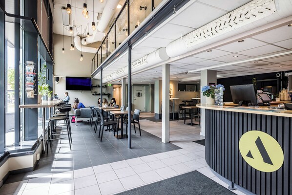 Bar (in der Unterkunft)