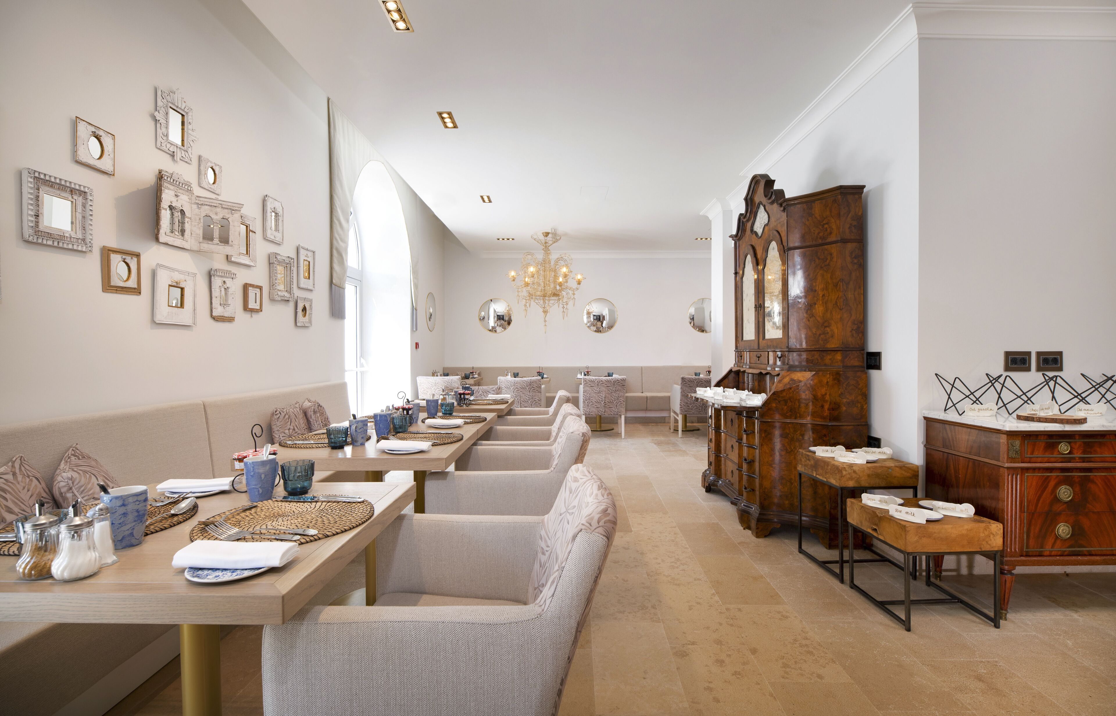 dinner served, sea views