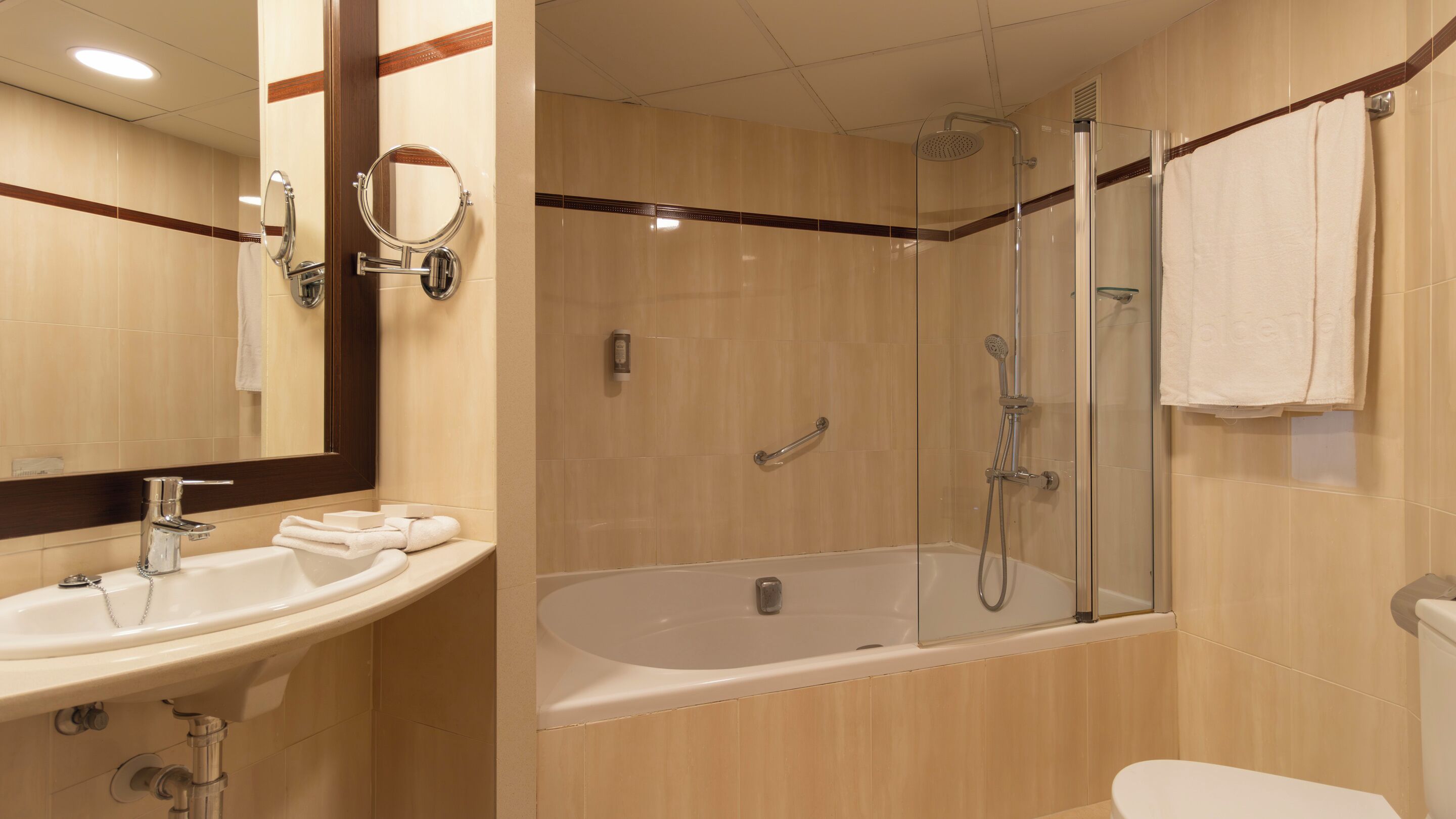 Foto - Golden Port Salou & Spa