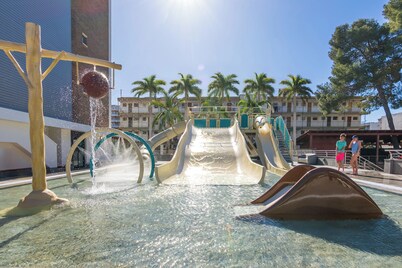 Golden Port Salou & Spa