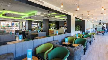 Snack bar
