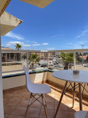 Terrace/patio - Aparthotel Vidalbir (L'Alfas del Pi)