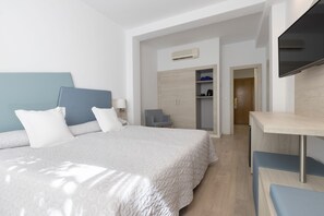 Economy Double or Twin Room, 1 Double or 2 Single Beds, Non Smoking, Courtyard View