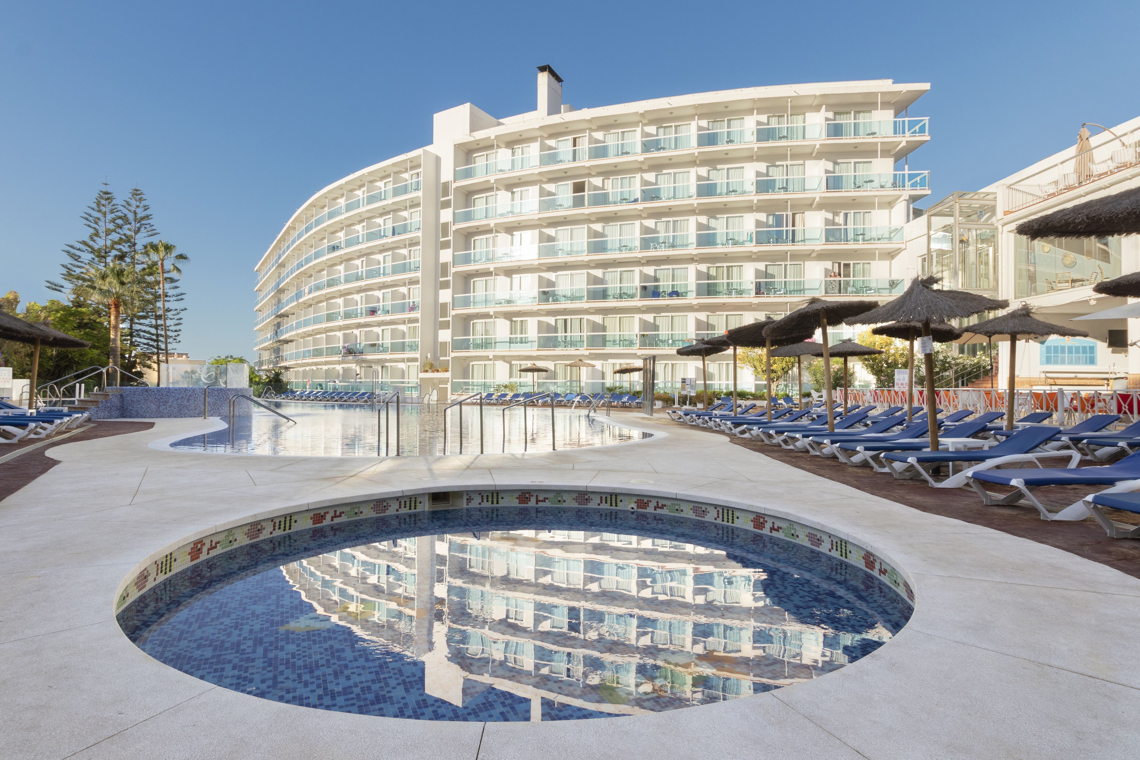 Piscina a l'aire lliure 