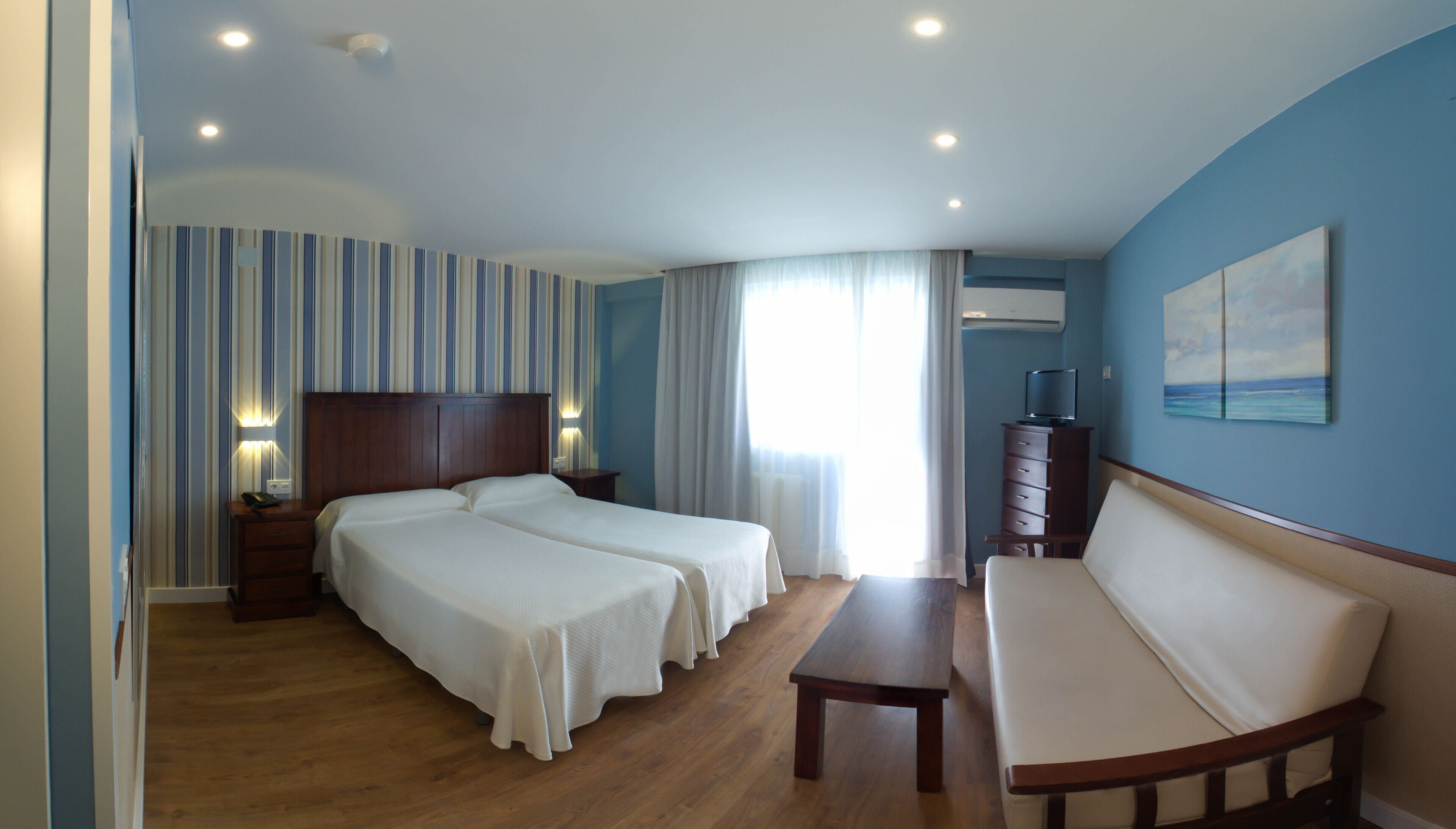 Blackout drapes, free WiFi, bed sheets