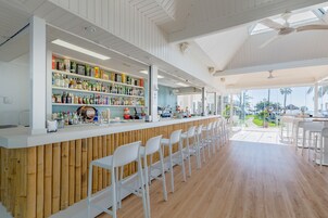Poolside bar