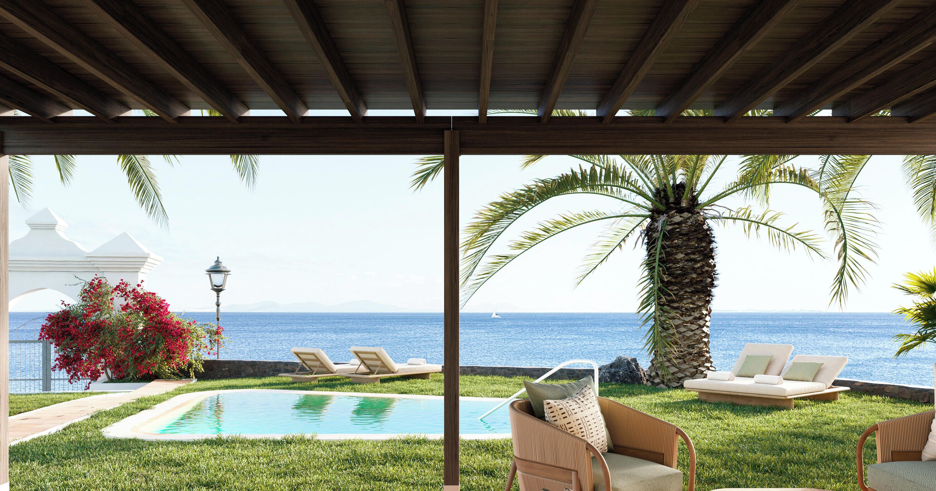 Minibar, in-room safe, desk, free WiFi