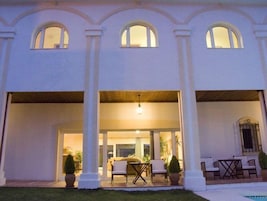 Fachada del alojamiento