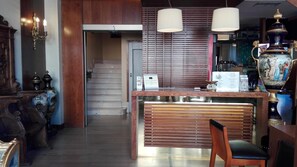 Lobby - Los Braseros Hotel (Burgos)