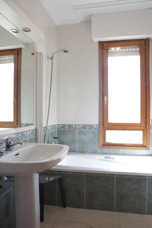 Bathroom - Los Braseros Hotel (Burgos)