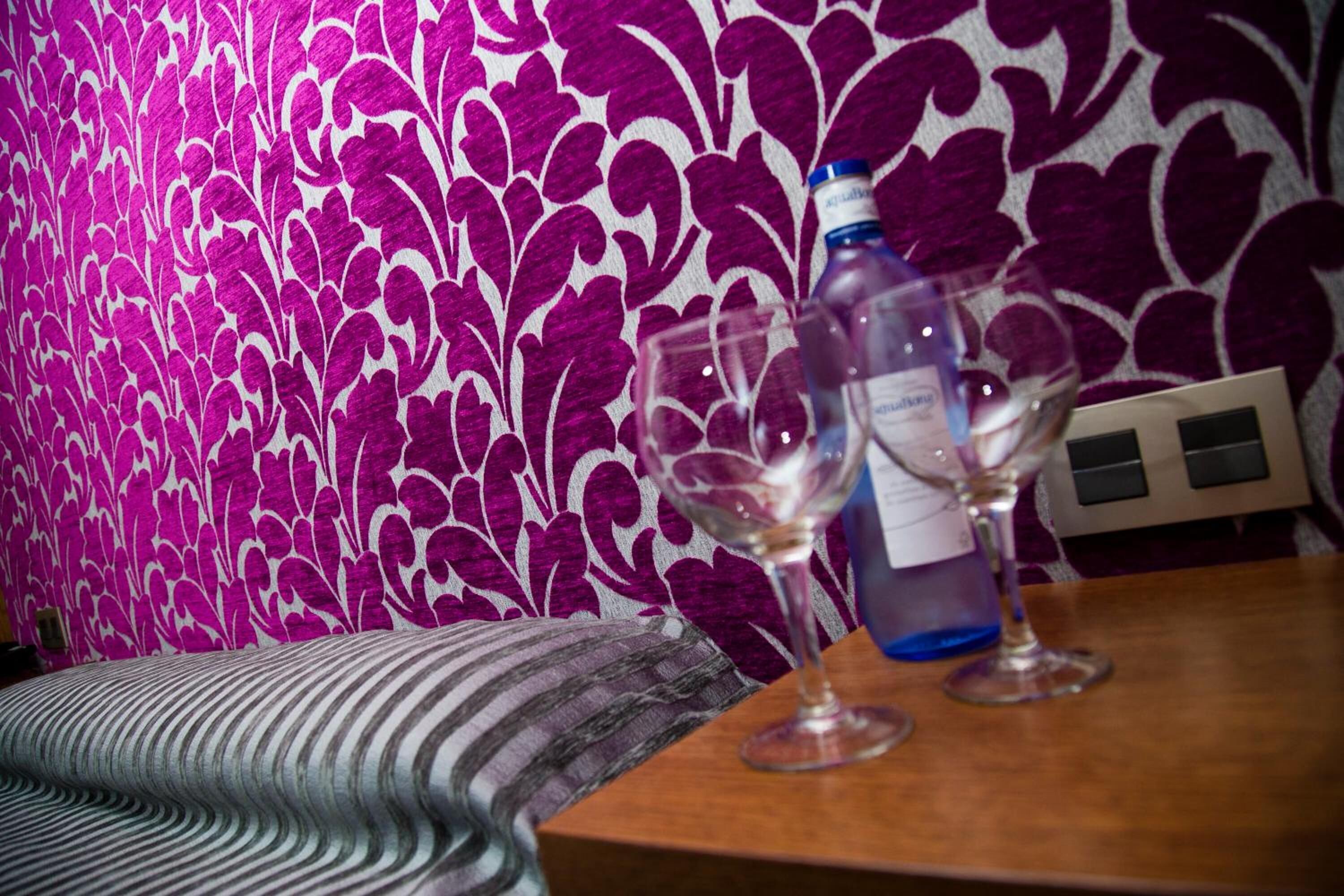 in-room safe, desk, cots/infant beds, rollaway beds