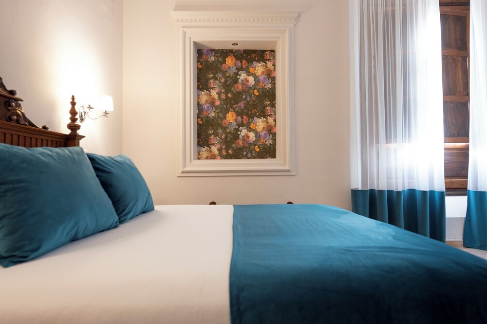 Hotel María de Molina by null