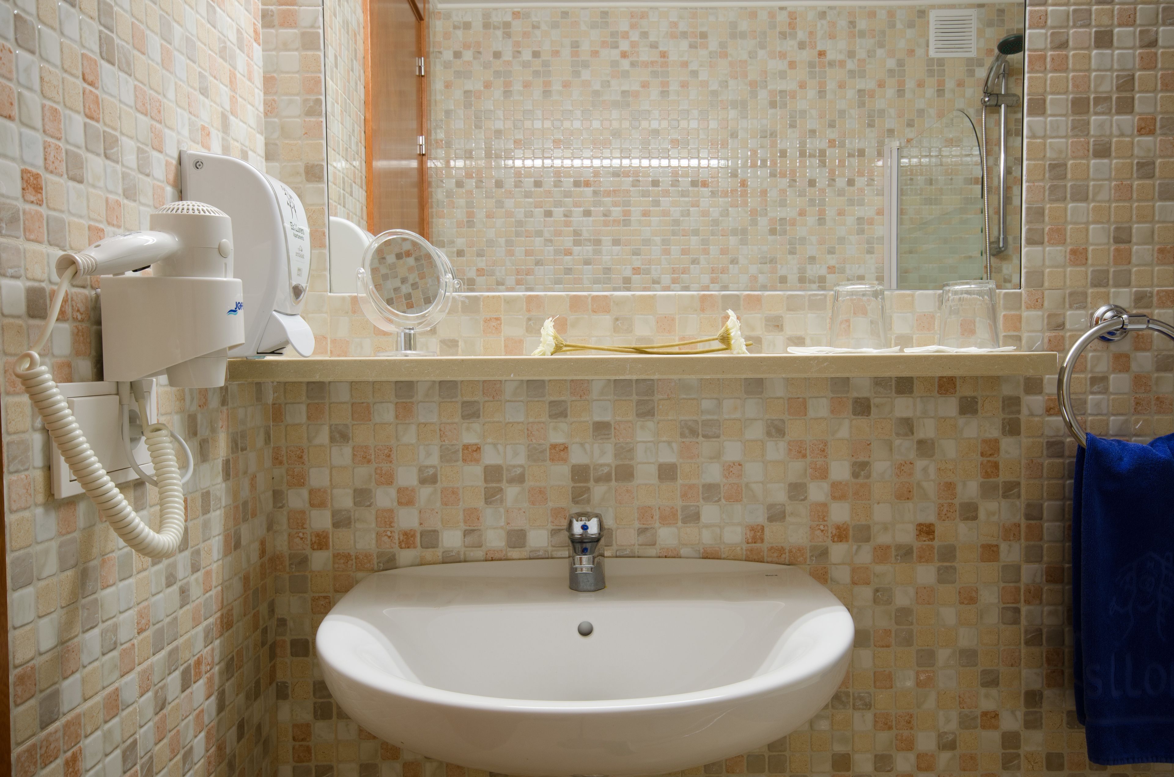 Photo - Apartaments Els Llorers