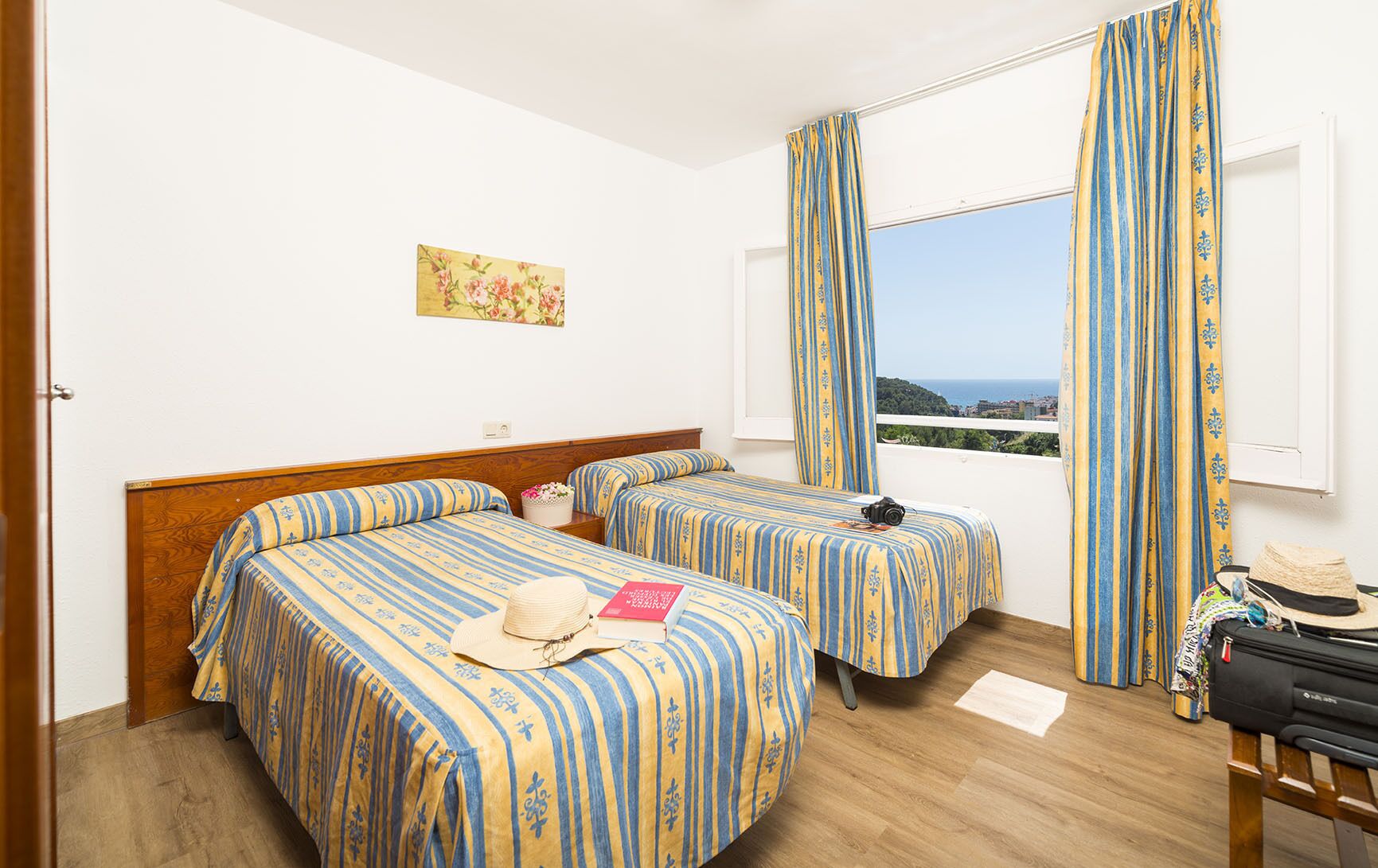 Photo - Apartaments Els Llorers