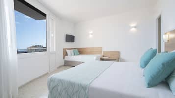 Minibar, escritorio, cortinas blackout y sistema de insonorización