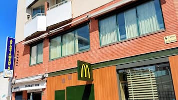 Fachada de la propiedad