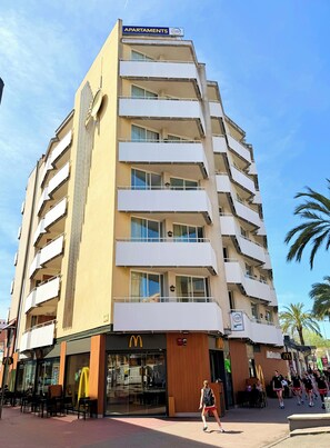 Fachada del alojamiento