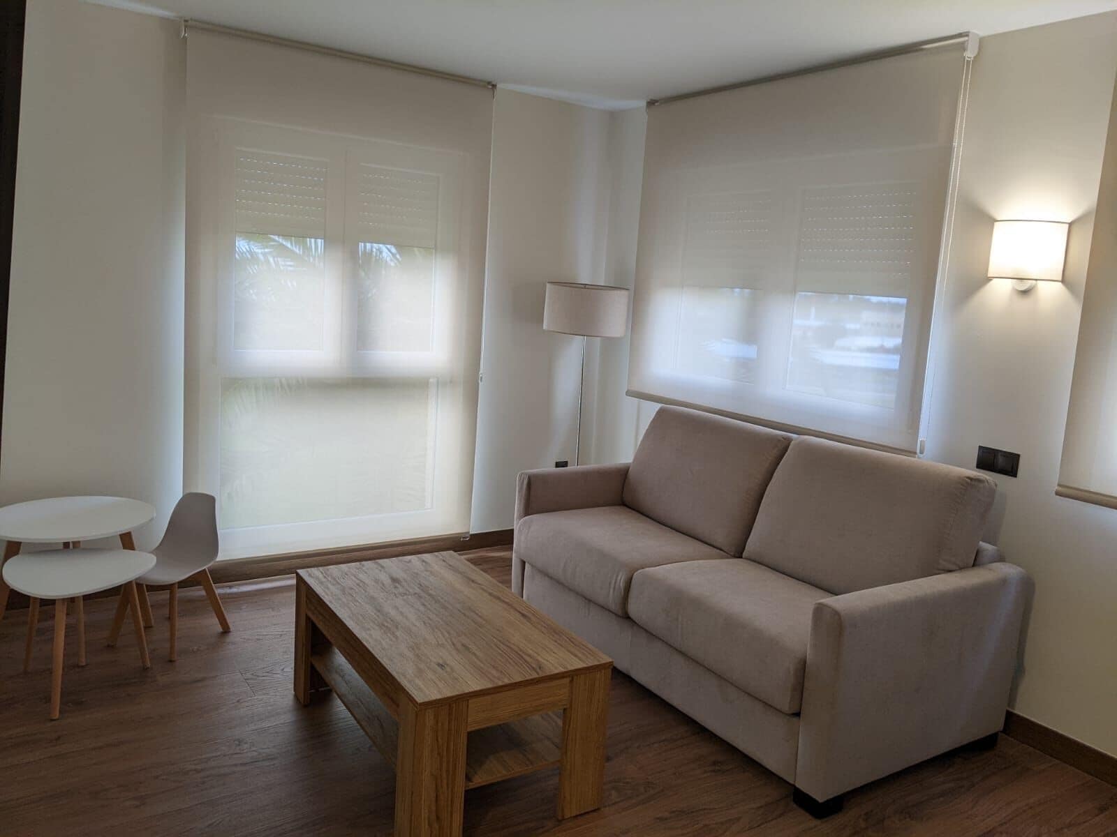 家庭房 | 客房内保险箱、免费 WiFi