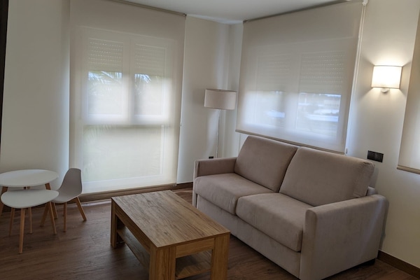 Family Room | In-room safe, free WiFi