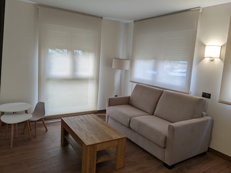 Caja de seguridad en la habitación y wifi gratis