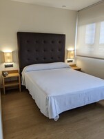 In-room safe, free WiFi