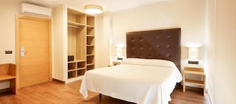 Hotel Arias Aeropuerto