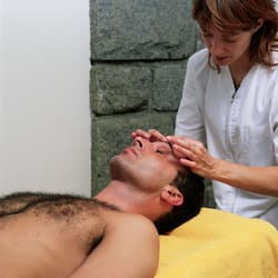 Sauna, hot tub, Turkish bath, body treatments, mud baths, aromatherapy