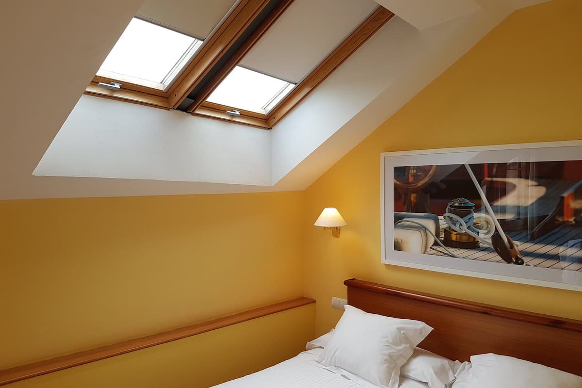 In-room safe, desk, blackout curtains, soundproofing