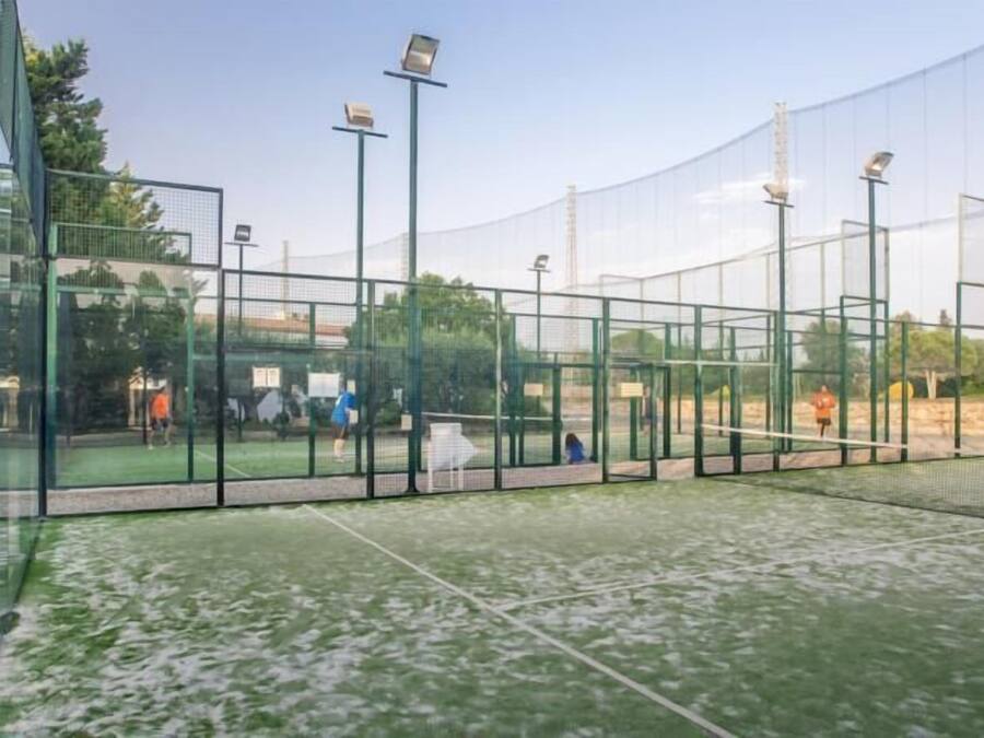 Tennis court