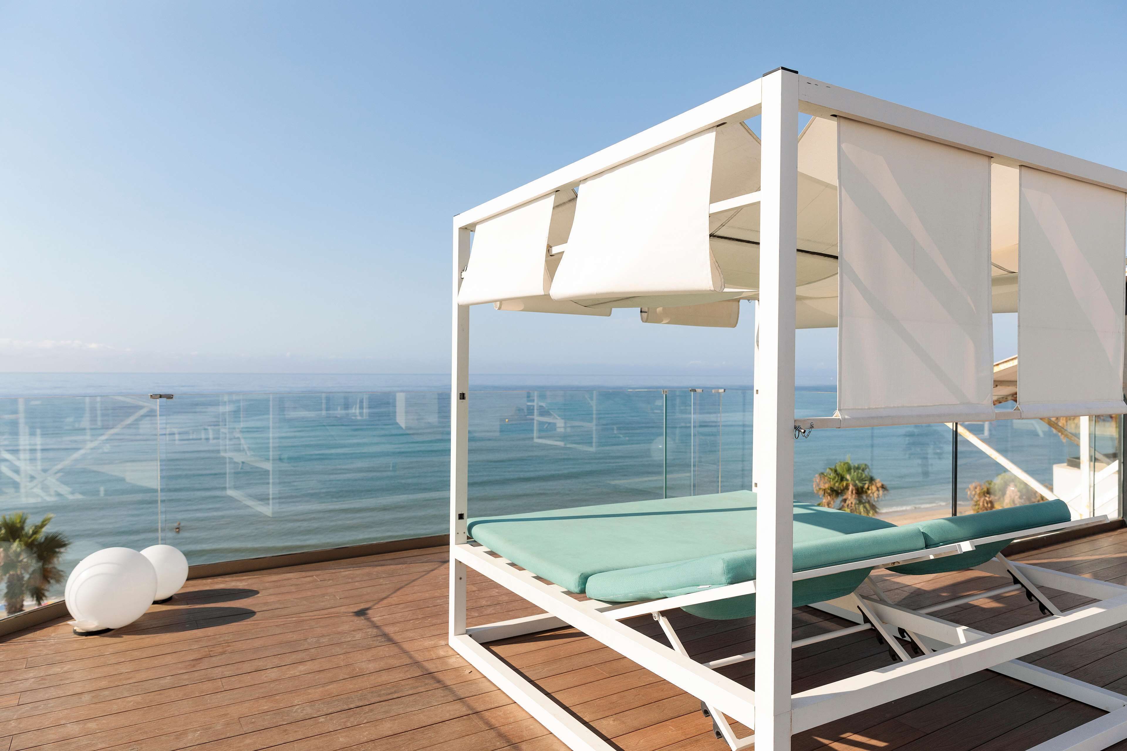شرفة/رواق