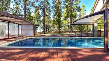 Outdoor pool, pool umbrellas, pool loungers