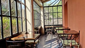 DĂ©tail de lâintĂ©rieur