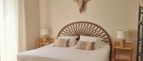 Kamar Keluarga | Minibar, brankas, dan didekorasi berbeda-beda