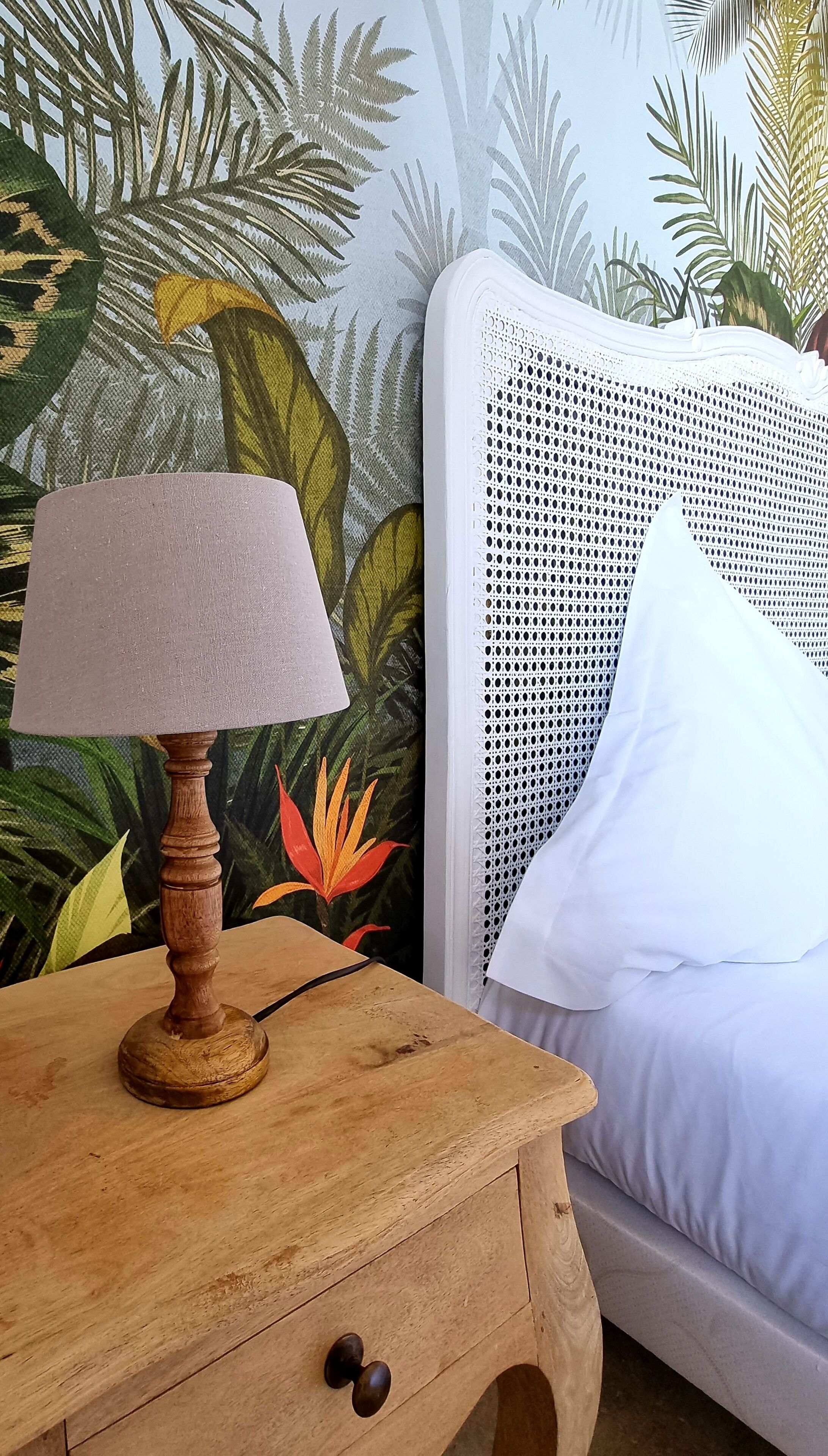 comfort double room | 1 bedroom, minibar, in-room safe, individually decorated