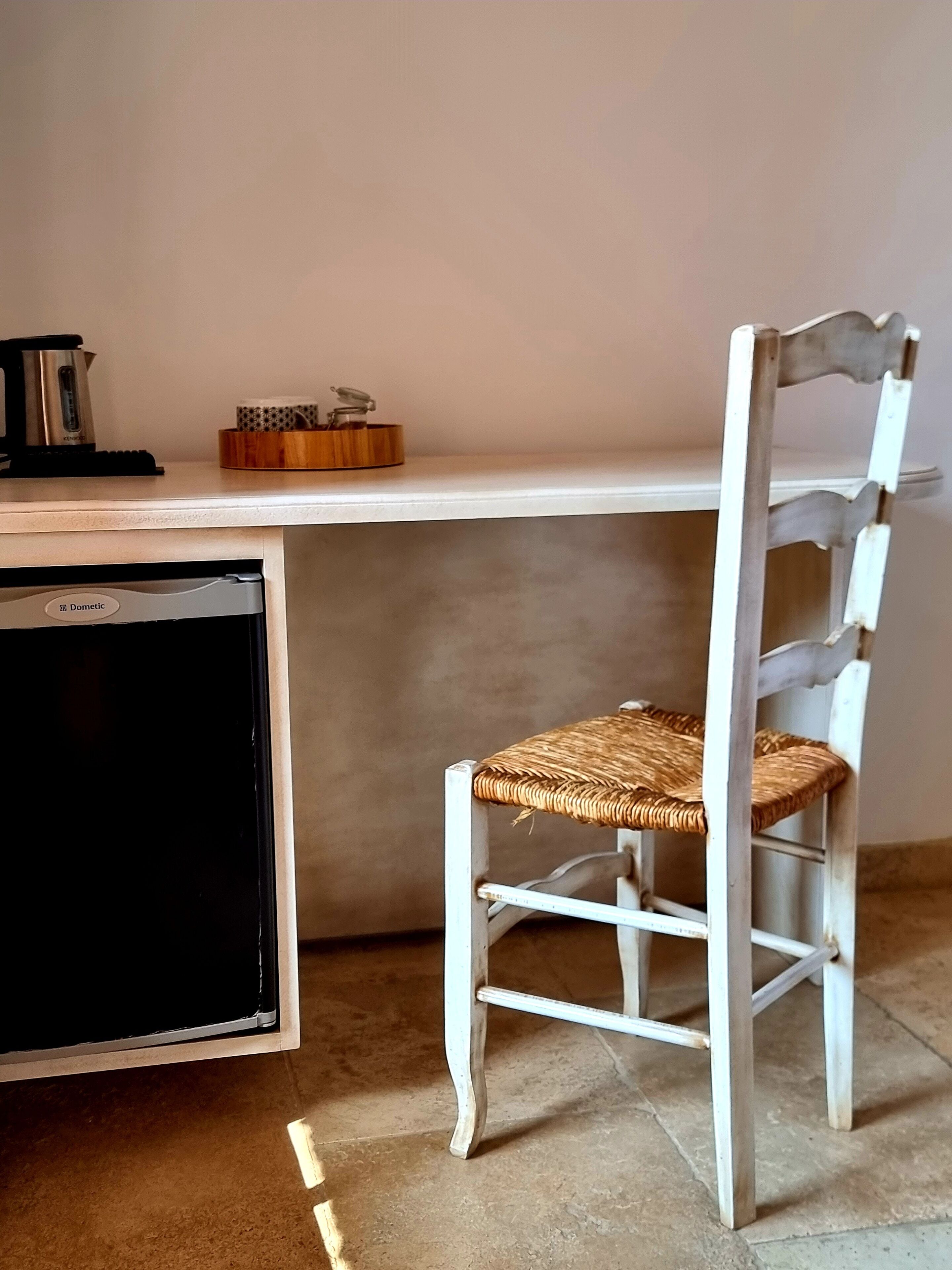 comfort double room, pool view | 1 bedroom, minibar, in-room safe, individually decorated