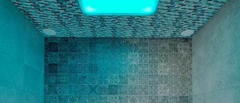 Couples treatment rooms, body treatments, body wraps, body scrubs