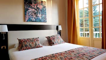 Superior-Zimmer (Superior Bath) | Hochwertige Bettwaren, Zimmersafe, Schreibtisch, kostenloses WLAN