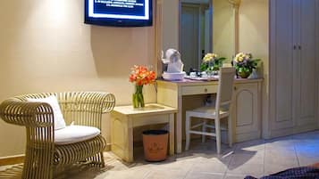 Deluxe Double Room, Balcony | Room amenity