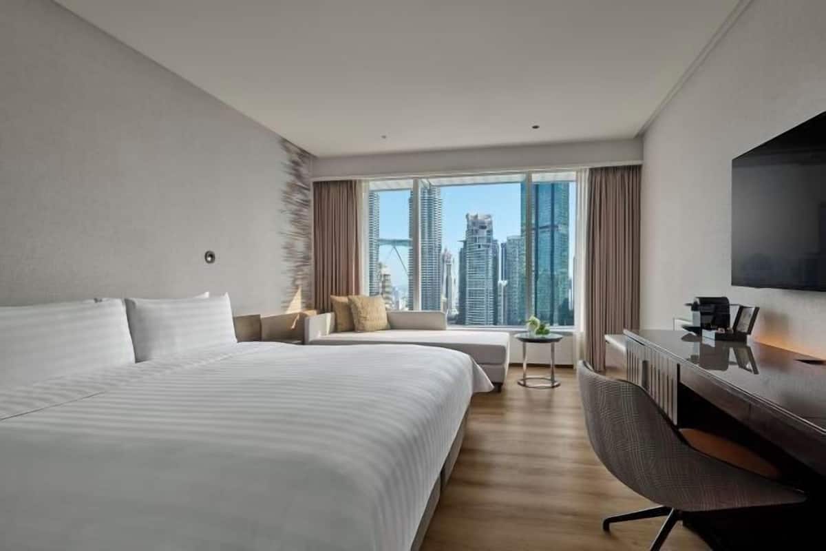 Hypo-allergenic bedding, down duvets, minibar, in-room safe