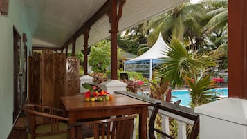 Super Deluxe Family Suite (2 Adults and 2 Children) | Minibar, in-room safe, iron/ironing board, free cots/infant beds