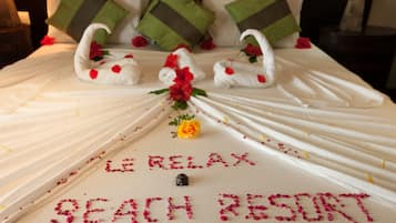 Minibar, in-room safe, iron/ironing board, free cribs/infant beds