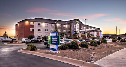 Holiday Inn Express Hotel & Suites Alamogordo Hwy 54/70 by IHG