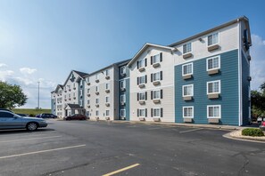 Exterior - Woodspring Suites Huntsville Madison (Madison)
