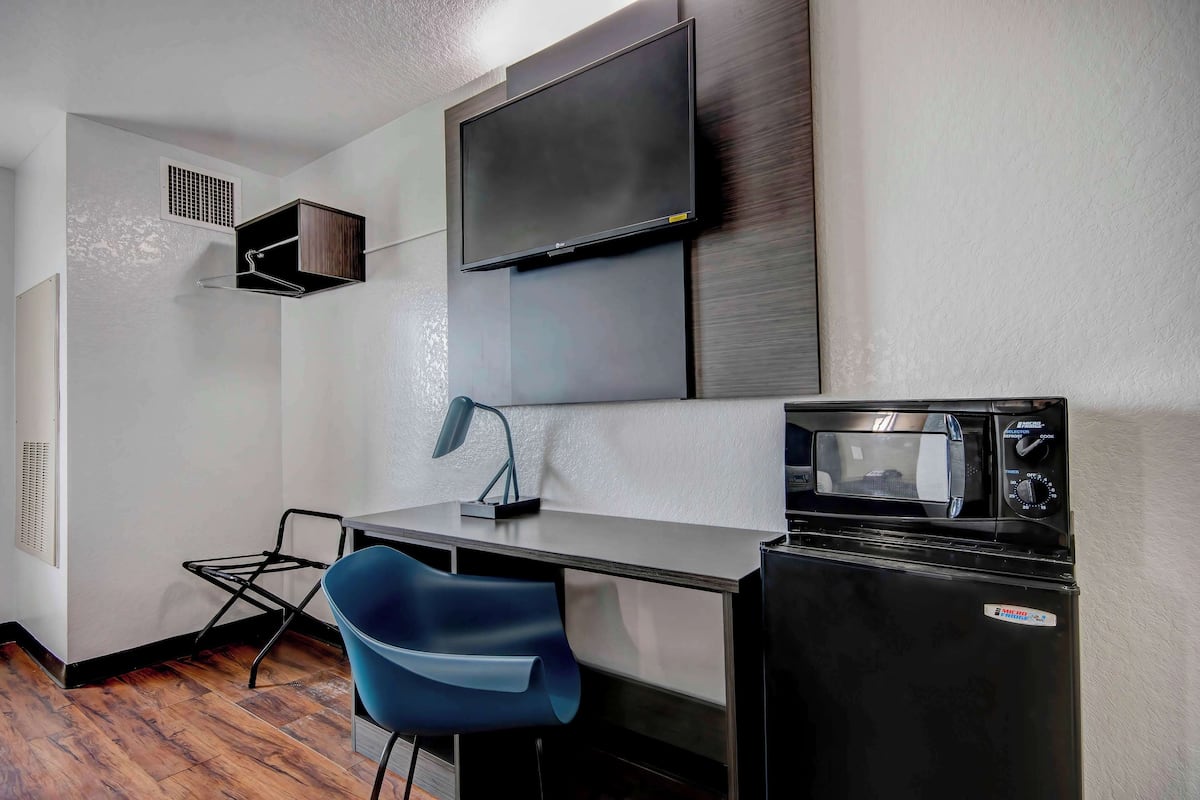 Wi-Fi gratuit, draps fournis